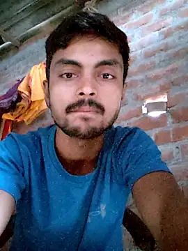Snapshot of Suraj223kumar chatting on 09/11/25, 02:22 Suraj223kumar online show from 09/11/25, 02:22
