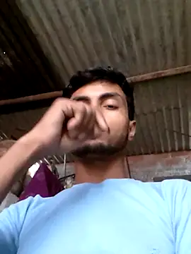 Snapshot of Suraj223kumar chatting on 09/16/25, 04:24 Suraj223kumar online show from 09/16/25, 04:24