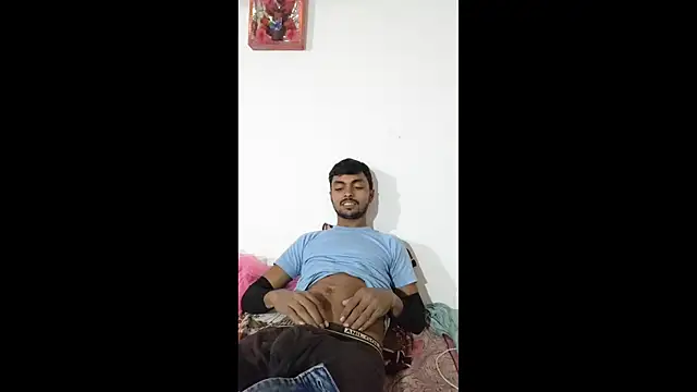 Suraj223kumar online show from 12/21/25, 04:14