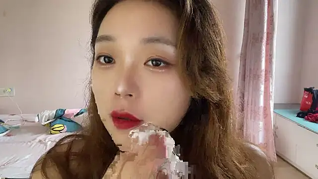 Z30966903S online show from 02/19/25, 08:22