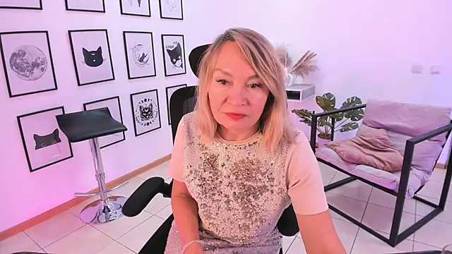 RosalindaFortuna online show from 12/23/24, 07:38