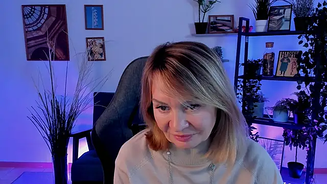 RosalindaFortuna online show from 01/05/25, 01:58