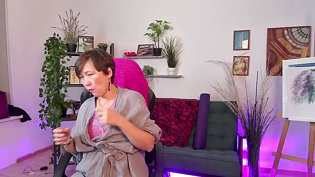 RosalindaFortuna online show from 01/24/25, 02:30