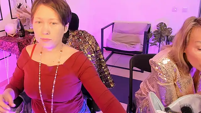 RosalindaFortuna online show from 02/28/25, 10:41