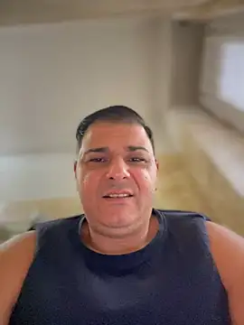 SecretlyDD online show from 02/09/25, 01:46