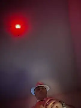 SecretlyDD online show from 02/14/25, 04:41