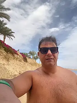 SecretlyDD online show from 02/26/25, 11:20