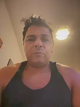 SecretlyDD online show from 03/18/25, 05:31