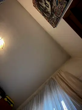 SecretlyDD online show from 10/31/25, 08:48