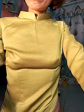 Lucy limon online show from 03/17/25, 02:12