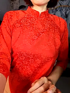 Lucy limon online show from 11/24/25, 10:09