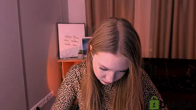playful sophie online show from 01/15/25, 03:11