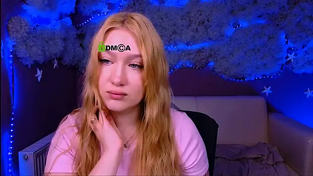 playful sophie online show from 04/21/26, 01:42