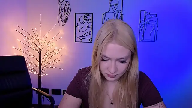 playful sophie online show from 07/20/26, 07:16