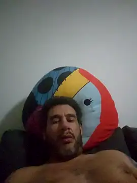 Snapshot of PNPdad6969 chatting on 01/03/25, 11:46 PNPdad6969 online show from 01/03/25, 11:46