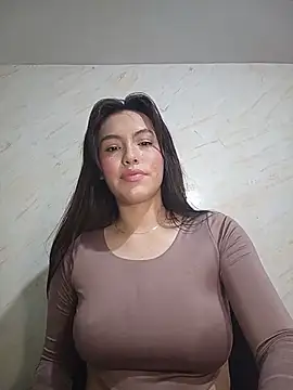 Snapshot of eriika_deep_ chatting on 05/23/26, 04:33 eriika deep online show from 05/23/26, 04:33