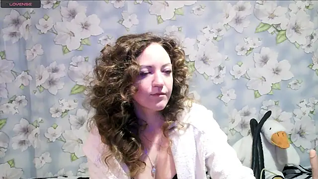 KattyLuuu online show from 03/06/25, 09:09