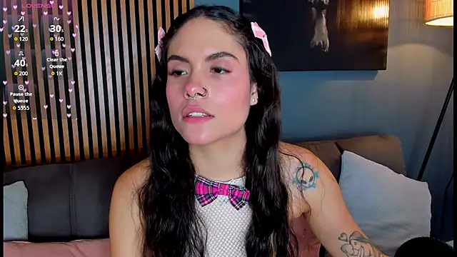 Snapshot of Gaby_Ferrer chatting on 10/02/25, 02:13 Gaby Ferrer online show from 10/02/25, 02:13