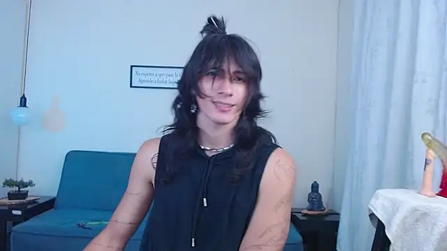 Snapshot of andreey50 chatting on 02/22/25, 11:24 andreey50 online show from 02/22/25, 11:24