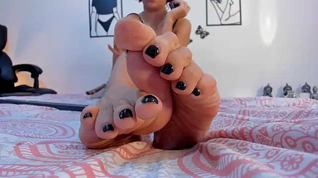 Snapshot of Keiny-Rave chatting on 03/08/25, 07:20 Keiny-Rave online show from 03/08/25, 07:20