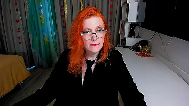 Fire-Fox-One online show from 04/22/26, 04:19