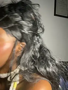 Zizi-campbel online show from 01/29/25, 11:46