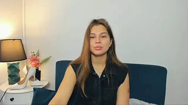 CamilaAmazing online show from 09/18/25, 06:04