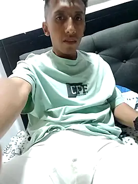 Alex-col online show from 12/25/24, 07:57