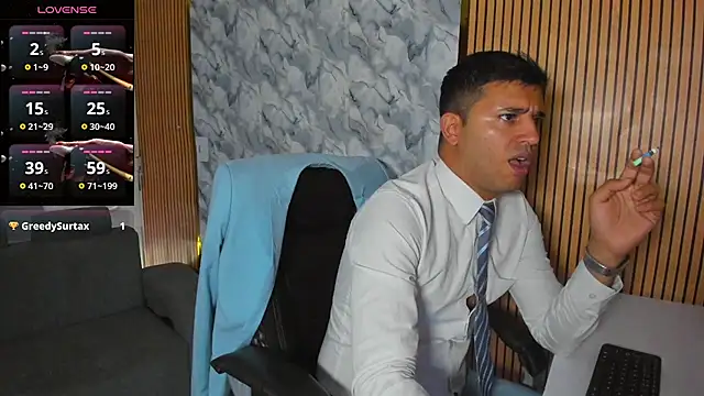 Hideintheoffice online show from 12/13/25, 08:58