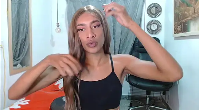 Dannacamilsaenz online show from 01/22/25, 11:56