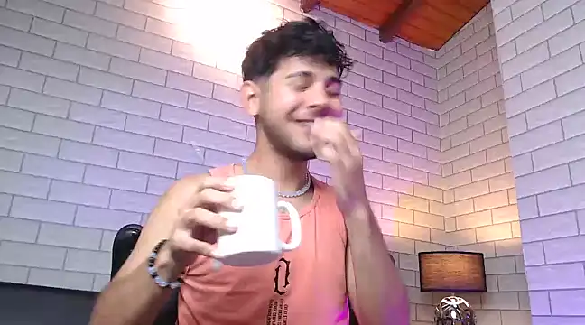 Samir bear online show from 03/08/25, 03:45