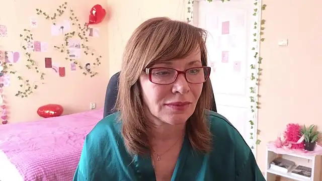 Snapshot of Miss_Moren chatting on 03/27/26, 07:47 Miss Moren online show from 03/27/26, 07:47