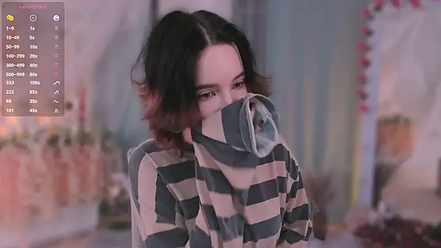 lilithlunna online show from 03/13/25, 08:00