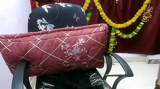 Liza-rani online show from 12/19/24, 01:40