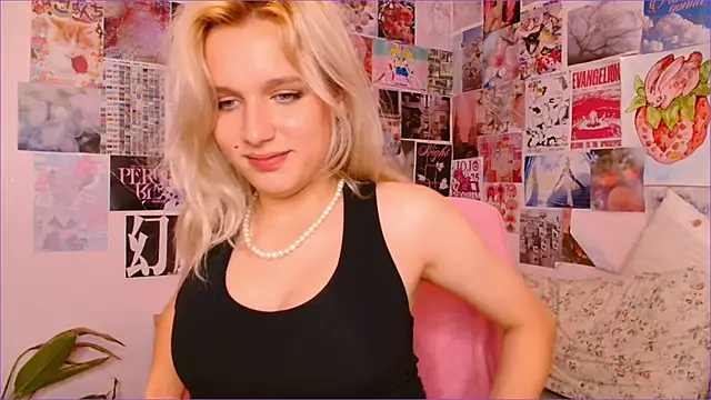 Snapshot of MeowthLilu chatting on 03/09/25, 09:02 MeowthLilu online show from 03/09/25, 09:02