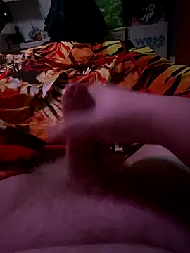 Snapshot of makedaddyhappy6 chatting on 10/27/25, 04:38 makedaddyhappy6 online show from 10/27/25, 04:38