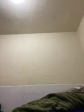 briannaa557 online show from 12/31/24, 12:46