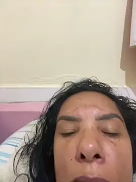 briannaa557 online show from 03/07/25, 10:45