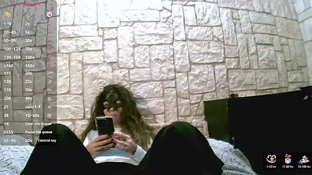 sansan2411 online show from 01/27/25, 09:22