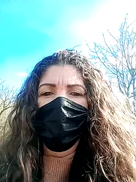 sansan2411 online show from 02/12/25, 12:44