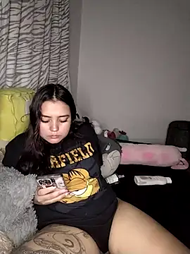 Ema kraus online show from 02/11/25, 03:50