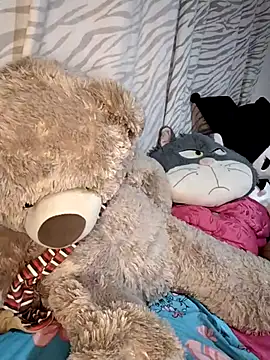 Ema kraus online show from 02/23/25, 05:34