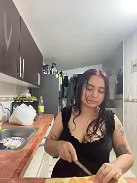 Ema kraus online show from 02/18/26, 12:39