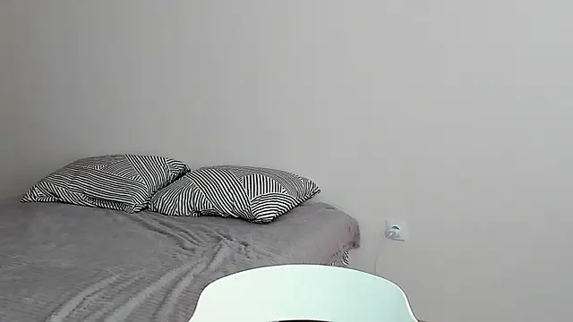 Sweet white chocolate online show from 04/24/26, 08:39