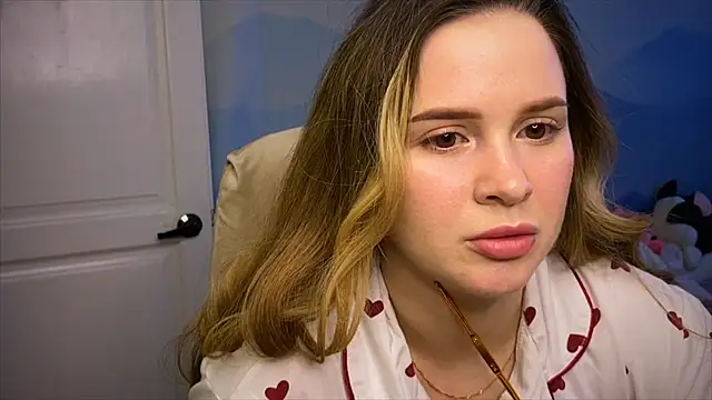 IlonaMurf online show from 03/08/26, 08:07