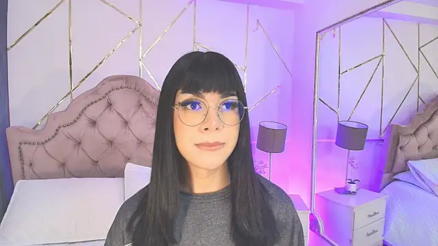 Snapshot of RoseCassie chatting on 01/31/25, 12:40 RoseCassie online show from 01/31/25, 12:40