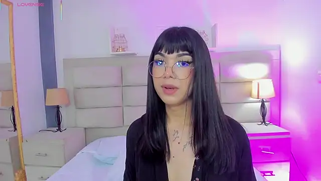 Snapshot of RoseCassie chatting on 02/24/25, 07:09 RoseCassie online show from 02/24/25, 07:09