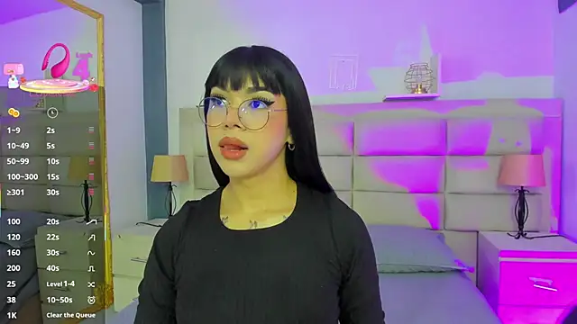 Snapshot of RoseCassie chatting on 03/17/25, 12:25 RoseCassie online show from 03/17/25, 12:25