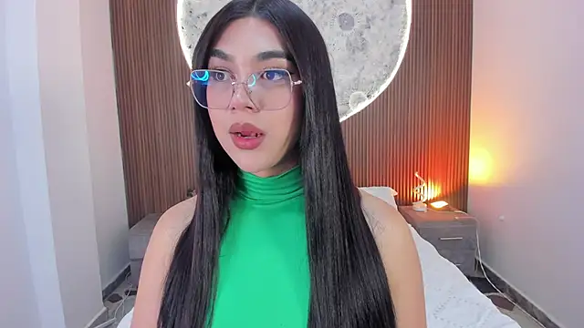 RoseCassie online show from 02/16/26, 01:18