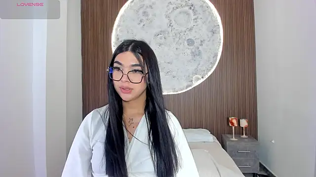 RoseCassie online show from 04/18/26, 07:07